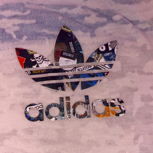 Off-brand Adidas shirt - Picture 2 of 4